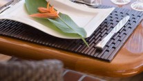 Scott Free - Dining Detail